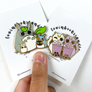 Kualitas pembuatan Kustom Sampel Gratis Lencana Logam Rose Gold Anime Kartun Keras Enamel Pin Lembut Kerah Pin Kustom Enamel Pin